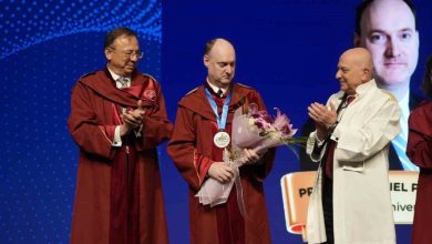 istinye universitesi bilim nisani harvard universitesinden prof dr daniel cahille takdim edildi 6887d0cbb3a7 |