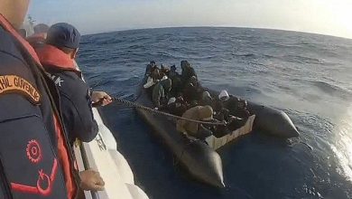 İzmir açıklarında 18 düzensiz göçmen yakalandı, 25 göçmen kurtarıldı 2 izmir aciklarinda 18 duzensiz gocmen yakalandi 25 gocmen kurtarildi e82127e706b3 |