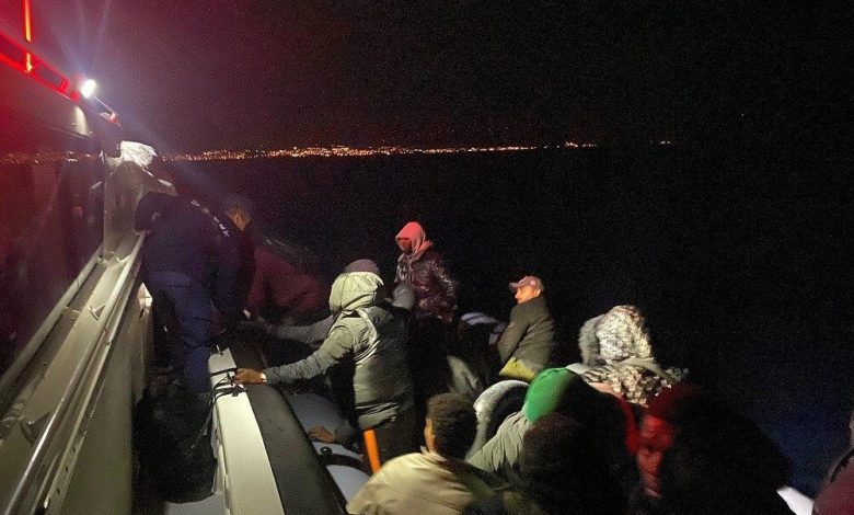 İzmir açıklarında 23 düzensiz göçmen yakalandı, 20 göçmen kurtarıldı 1 izmir aciklarinda 23 duzensiz gocmen yakalandi 20 gocmen kurtarildi 6e570a66cae2 |