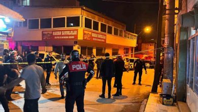 İzmir’de cinayetle biten aile kavgasında 9 gözaltı, 4 tutuklama 2 izmirde cinayetle biten aile kavgasinda 9 gozalti 4 tutuklama 73c0ff24a36b |