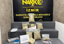 izmirde torbacilara operasyonda yuklu miktarda uyusturucu ele gecirildi fbe6180b57d8 |