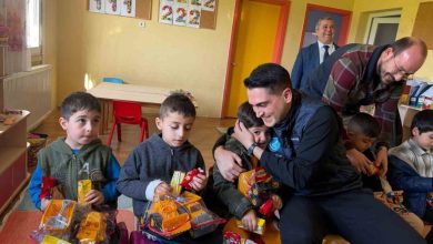 izmirde ulku ocaklarindan egitime destek f8478fd42569 |