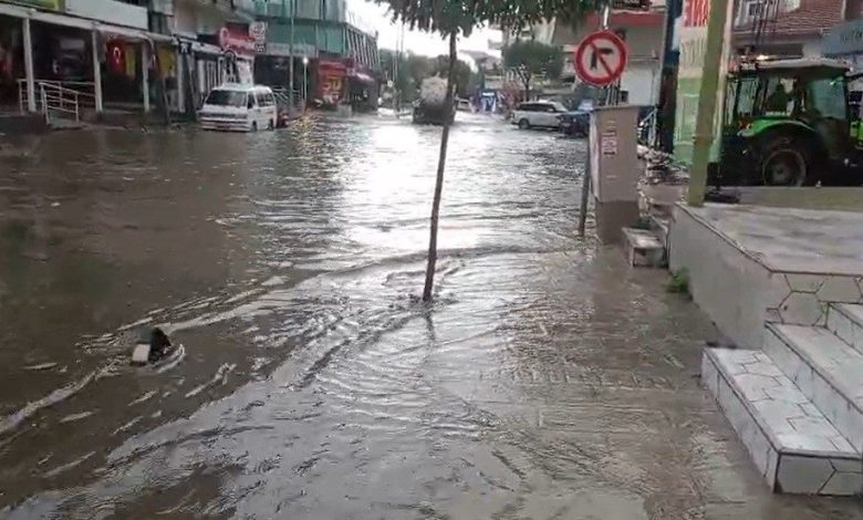 izmirin kuzey ilcelerinde kuvvetli saganak yagis a9def3a16ea2 |