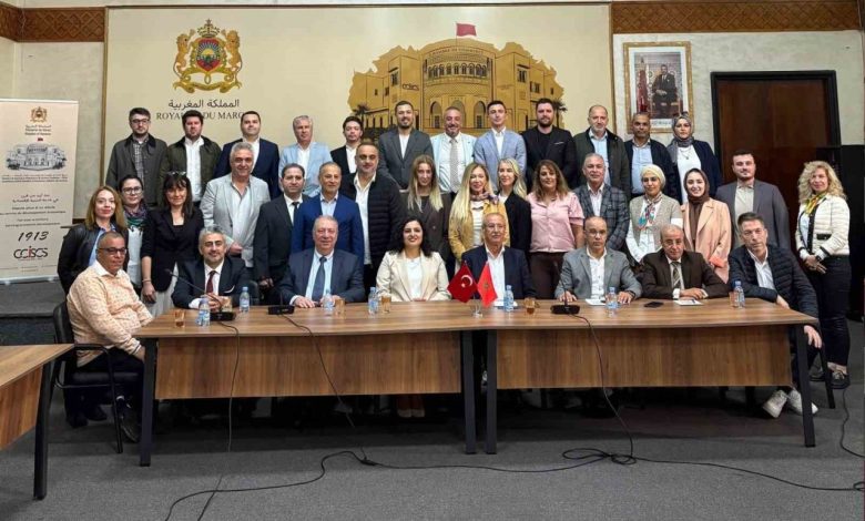 İzmirli iş insanlarından Kazablanka çıkarması 1 izmirli is insanlarindan kazablanka cikarmasi 63de78400b26 |