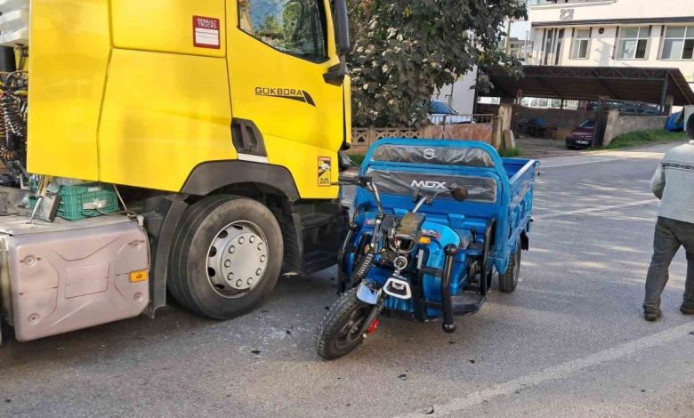 iznikte elektrikli bisiklet ile tir carpisti 1 yarali 02f254f19d98 |