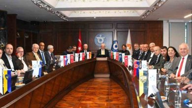 izvakta izmir kuluplerinin kent ekonomisine katkisi konusuldu 23d1d17b0a45 |