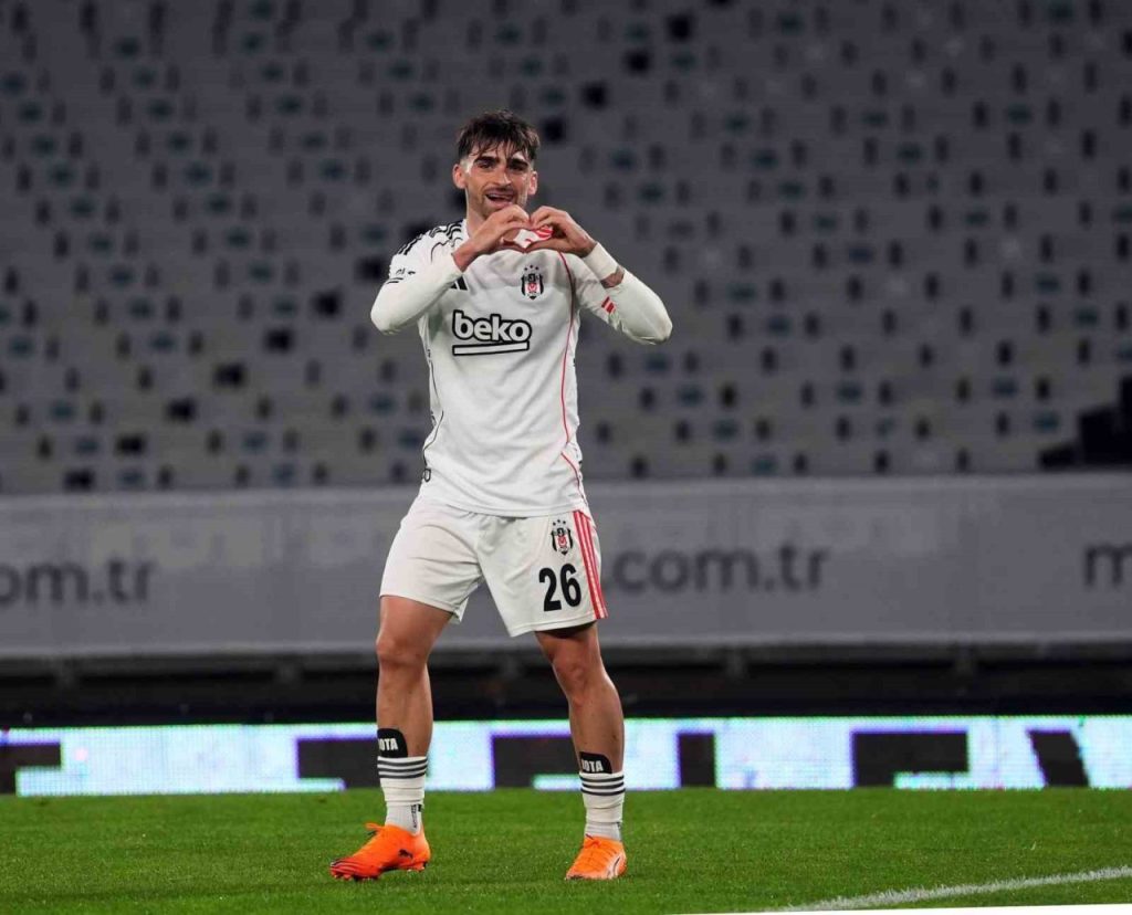 jota silva ilk kez 11de basladigi macta golunu atti 09d146d15900 |