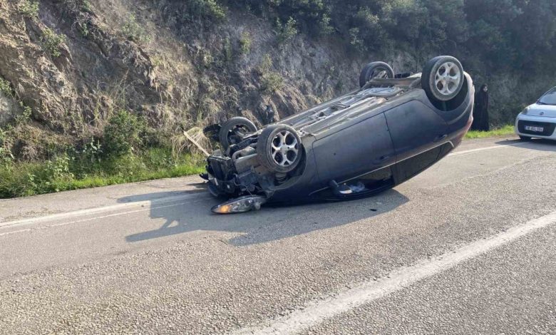 Kayalara çarpan otomobil takla attı, emniyet kemeri sayesinde kurtuldular 1 kayalara carpan otomobil takla atti emniyet kemeri sayesinde kurtuldular 625967140ca2 |