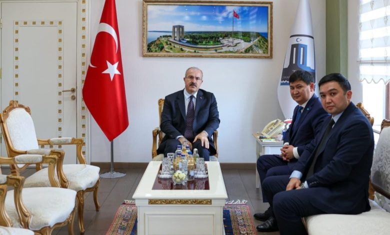 Kazakistan Cumhuriyeti İstanbul Başkonsolosu Amankul’dan Vali Toraman’a ziyaret 1 kazakistan cumhuriyeti istanbul baskonsolosu amankuldan vali toramana ziyaret ec52c14ef3e4 |