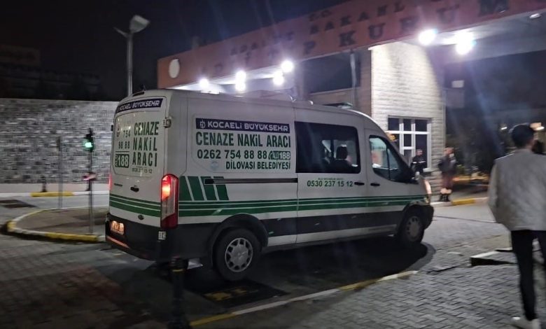 kocaelindeki yanginda hayatini kaybedenlerin cenazeleri teslim alindi c80574a94eea |