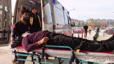 kontrolden yukunu bosaltan kamyon devrildi 1 yarali 99c4c7c360d9 |