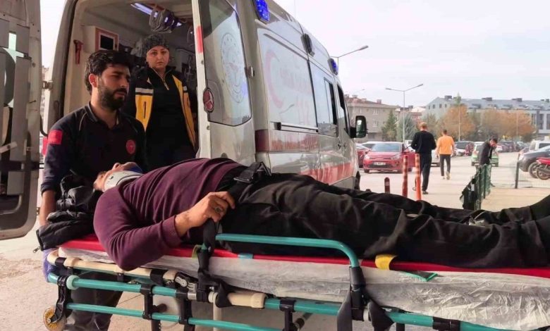 kontrolden yukunu bosaltan kamyon devrildi 1 yarali 99c4c7c360d9 |