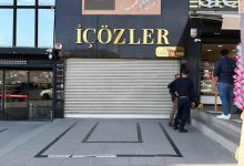 kuyumcudaki vitrin asansorunun altinda kalan isci hayatini kaybetti a5f72fe32527 |