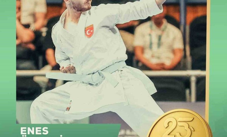 Milli karateci Enes Özdemir, altın madalya kazandı 1 milli karateci enes ozdemir altin madalya kazandi c24ed2639573 |