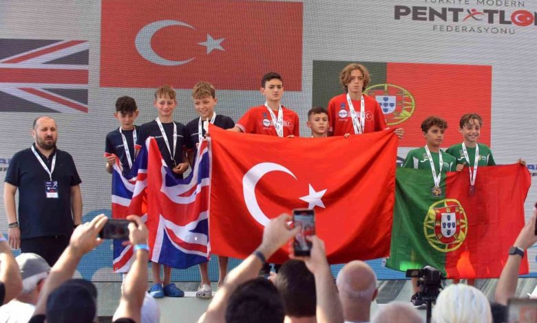 Milli sporculardan 39 madalya 1 milli sporculardan 39 madalya 1e11364752b5 |