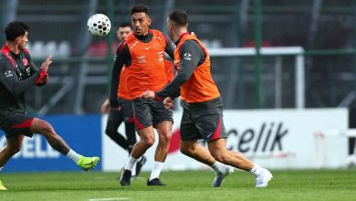 milliler bulgaristan maci hazirliklarini surdurdu 3730241ef740 |