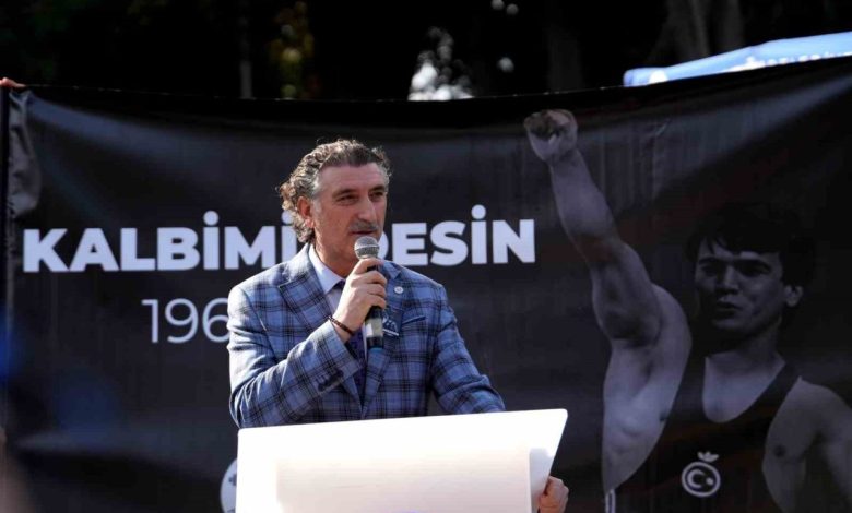 Naim Süleymanoğlu kabri başında anıldı 1 naim suleymanoglu kabri basinda anildi 62e0a800c867 |