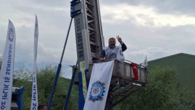 Öz İplik-İş Sendikası eylemlerine Karesi Tekstil’den engelleme 5 oz iplik is sendikasi eylemlerine karesi tekstilden engelleme 29a7a1f132cc |