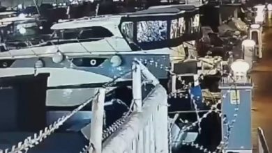 pendik marinada denize dusup pervaneye takilan adam feci sekilde hayatini kaybetti fb552db0540b |