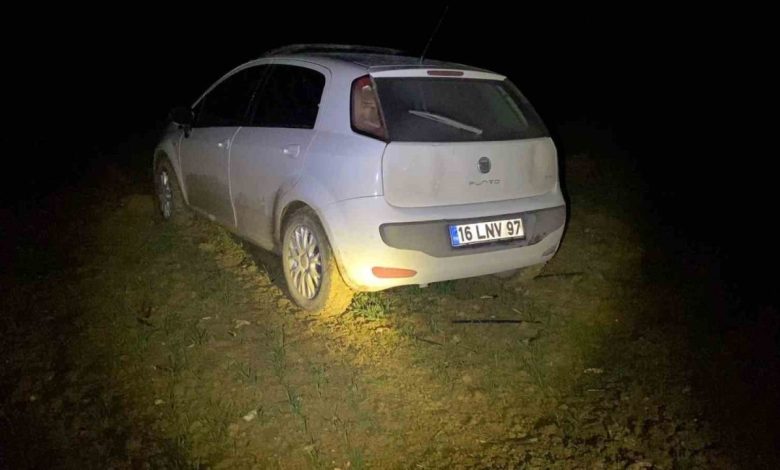 polisin dur ihtarina uymadi camura saplaninca yaya olarak kacti 21ecd8459194 |