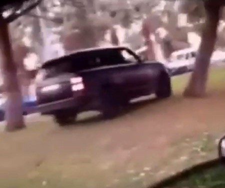 refujde arac surdu ehliyetine el konuldu 335943143445 |