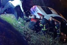 sarampole ucan otomobilden cikmak istemedi ekiplere zor anlar yasatti 6546d8bee8e1 |