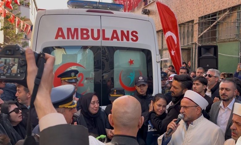 Şehit Ramazan Yağız, Bursa’da helallik alınmasının ardından baba ocağına uğurlandı 1 sehit ramazan yagiz bursada helallik alinmasinin ardindan baba ocagina ugurlandi bc03a817b360 |