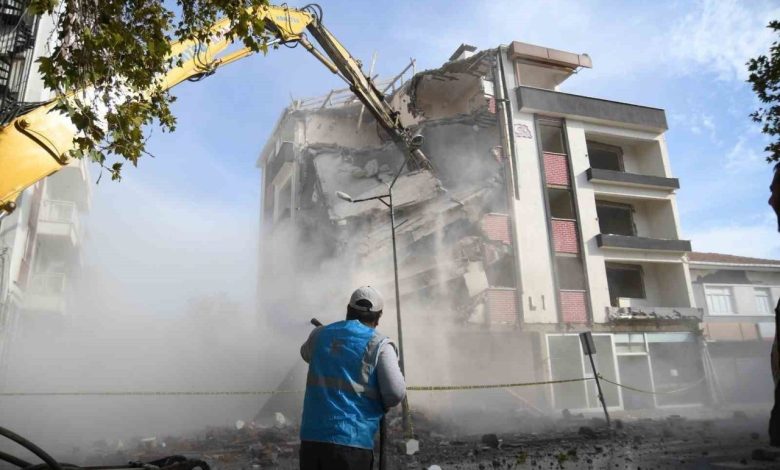 sindirgida 3 ayda 17 bin deprem kaydedildi d042fd8ae972 |