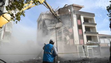 sindirgida yikim calismalari suruyor b530b30e2273 |