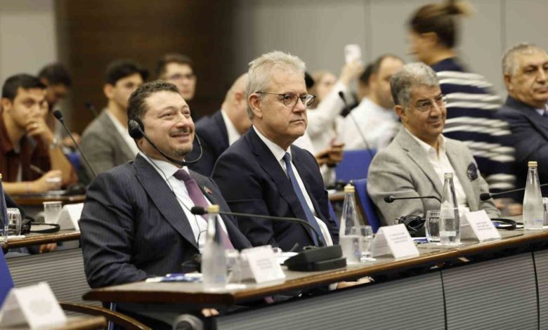 Suudi Arabistan Krallığı ile ticari ilişkilerde yeni dönem 1 suudi arabistan kralligi ile ticari iliskilerde yeni donem 3b031d9a9837 |