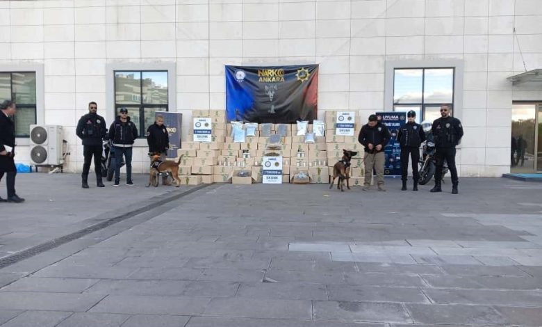 taylanddan turkiyeye 1 bucuk tonluk skunk sevkiyati narkotik polisine takildi f55bc225a6ca |