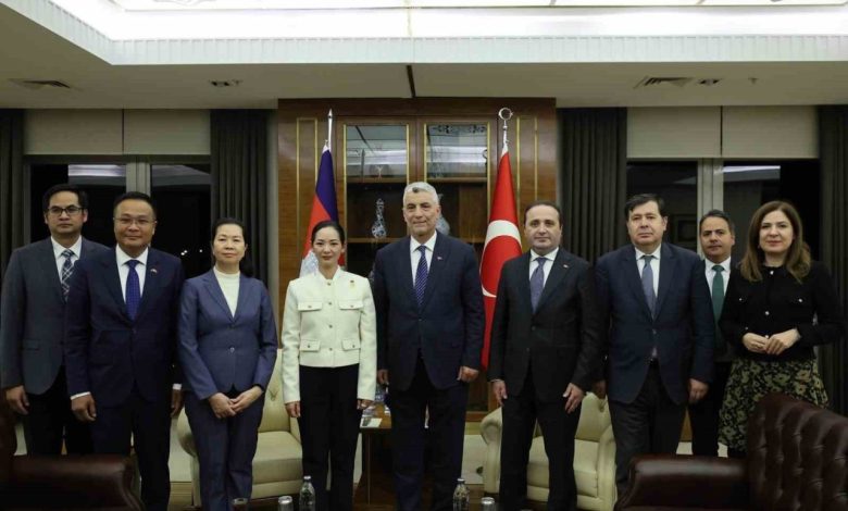 ticaret bakani bolat kambocya ticaret bakani nimul ile bir araya geldi a24564c5051a |