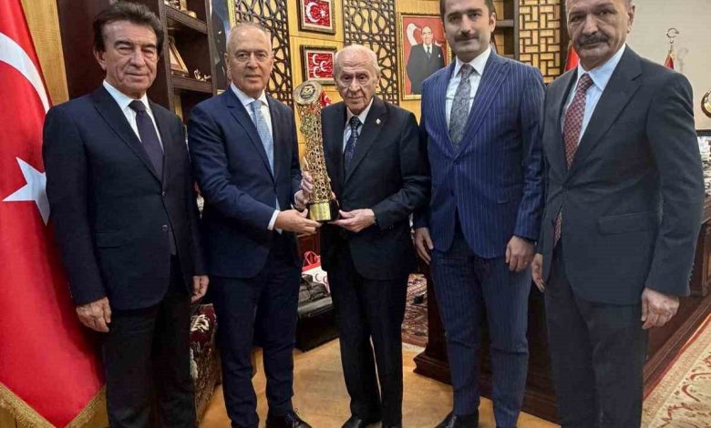 turkiye bisiklet federasyonundan mhp genel baskani devlet bahceliye ziyaret cac366e0000d |