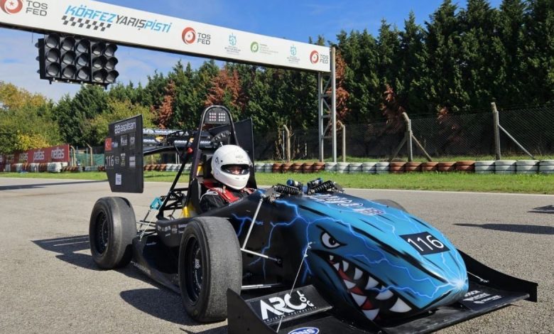 uludag universitesi ilk elektrikli formula aracini ottosem zirvesinde tanitacak 20a384726ffa |