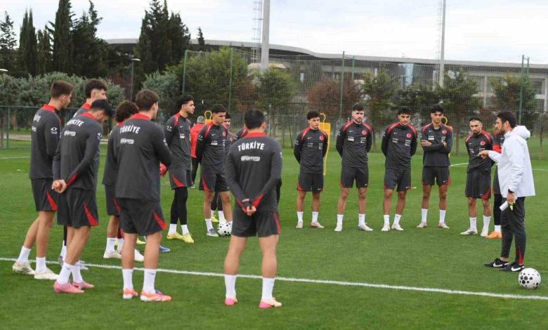 Ümit Milli Takım, Ukrayna ve Litvanya maçlarının hazırlıklarına devam etti 1 umit milli takim ukrayna ve litvanya maclarinin hazirliklarina devam etti ef7f31294608 |