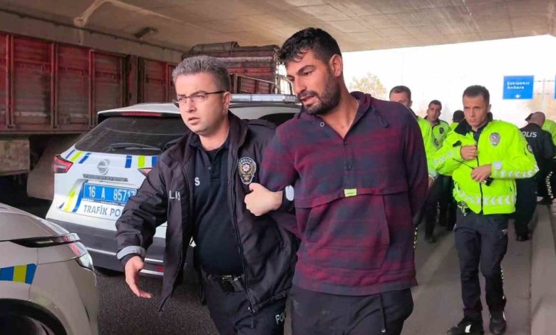 uzun namlulu silahla cinayet isleyen zanli trafik polislerinin nefes kesen takibiyle yakalandi 1117b20aab60 |