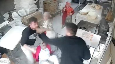 yumruk yumruga borc kavgasinda kadin yerlerde suruklendi f00f2069ff86 |