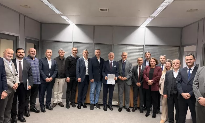 aksa dogalgaz agdasi bunyesine katti 0cb121f38f53 |