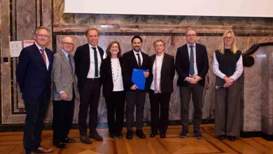 albert einsteinin mezun oldugu zurih universitesinden dr humayun kakara buyuk onur 65623899ac98 |