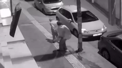 alkollu kadin yasli adami olduresiye dovdu o anlar kamerada 60314e83fcc7 |