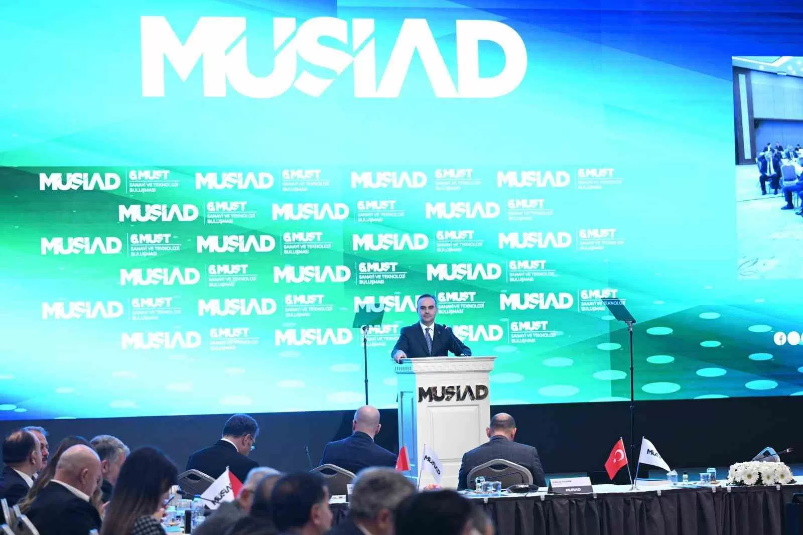 Bakan Kacır: ‘‘4 yeni sanayi koridoru oluşturacağız’’