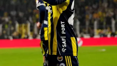 bartug elmaz derbiye devam edemedi 5c6f2f8f26a2 |