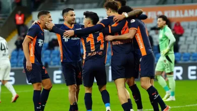 Başakşehir, bu sezon ikinci kez üst üste kazandı 6 basaksehir bu sezon ikinci kez ust uste kazandi 500742450140 |