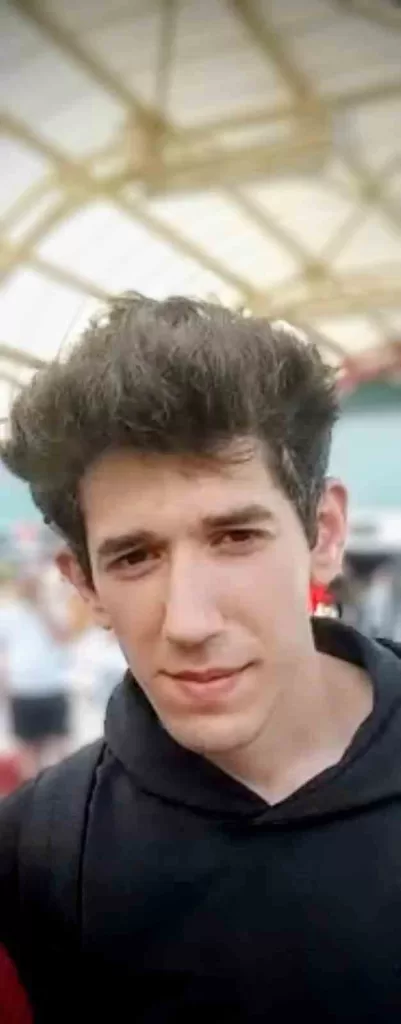 bursada 19 yasindaki gencten 3 gundur haber alinamiyor 2a5b9c0350e1 |