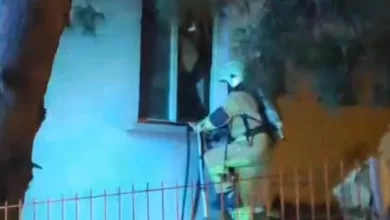 bursada korkutan yangin itfaiye ekipleri cami kirip iceri girdi 1a6e1e6d5a9d |