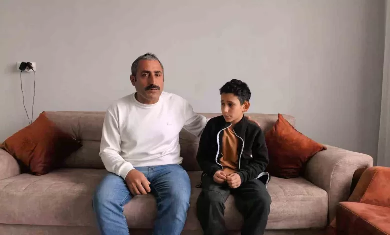 Bursa’da öğrencisini herkesin içinde darp eden okul müdürü görevden uzaklaştırıldı 1 bursada ogrencisini herkesin icinde darp eden okul muduru gorevden uzaklastirildi 1d79134d8e41 |