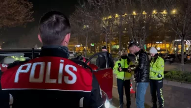 bursada yilbasi oncesi polis uygulamasinda cok sayida supheli yakalandi 9e7a487b916c |