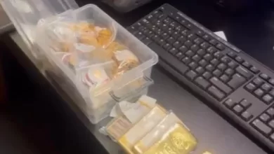 buyukcekmece adliyesinin adli emanet kasasindan calinan altinlarin fotografi ortaya cikti 89ca8d555517 |