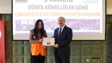 Çanakkale’de AFAD gönüllülerine kimlik kartları teslim edildi 4 canakkalede afad gonullulerine kimlik kartlari teslim edildi a7646a1e2604 |