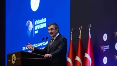 cumhurbaskani yardimcisi yilmaz turkiye bugun insani durus ve stratejik akilla duzen kurucu aktor konumundadir 410e1eb419e2 |